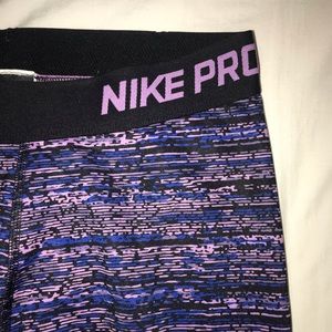 NIKE Pro leggings